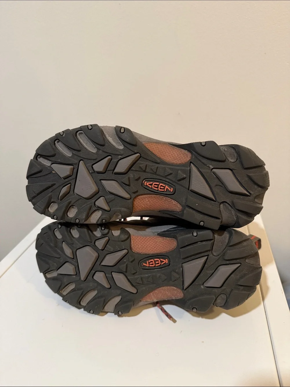 Keen Womens Targhee II' Walking  Hiking Shoe Waterproof Size 7.5